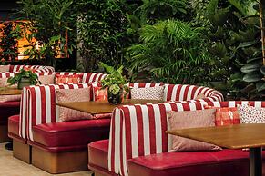 Le Jardin De Verre by Locke