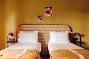 Le Jardin De Verre by Locke