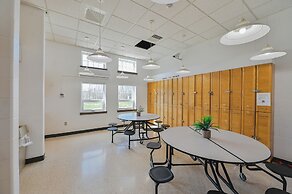 Residence & Conference Centre - Timmins