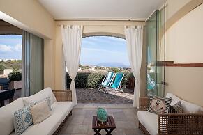 Anemone Apartment with Seaview Terrace