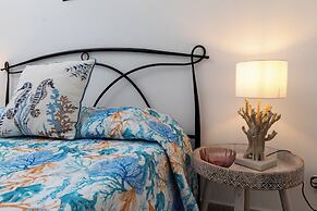 Anemone Apartment with Seaview Terrace