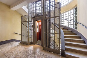 Blue Tea Flat at Piazza Carità