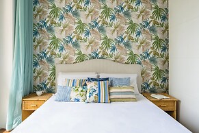 Blue Tea Flat at Piazza Carità