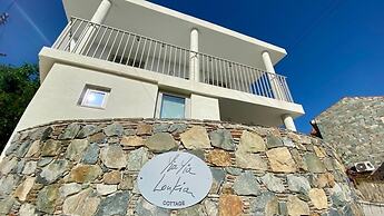 Yiayia Loukia Cottage