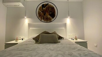 Yiayia Loukia Cottage