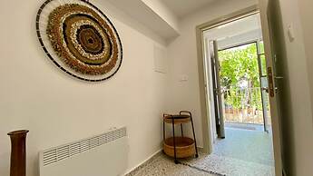 Yiayia Loukia Cottage