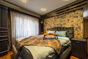 Bosphorus View Duplex w Terrace in Ortakoy