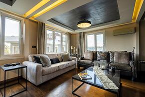 Bosphorus View Duplex w Terrace in Ortakoy