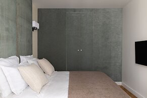Montaigne Luxury 2 Bedroom