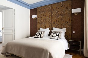 Montaigne Luxury 2 Bedroom