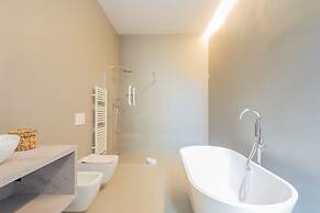 Como Liberty Suites - Garbo