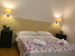 Neri 33 in Firenze With 3 Bedrooms and 2 Bathrooms