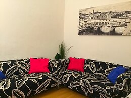 Neri 33 in Firenze With 3 Bedrooms and 2 Bathrooms