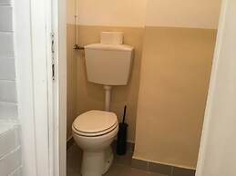 Neri 33 in Firenze With 3 Bedrooms and 2 Bathrooms