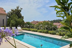 Hedera Estate, Villa Hedera Xviii