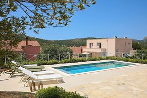 Hedera Estate, Villa Hedera Xviii