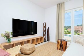 Hedera Estate, Villa Hedera Xviii