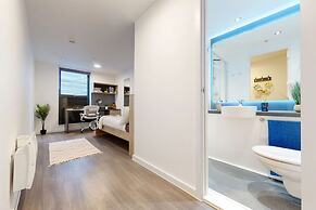 Student Only Canvas Walthamstow