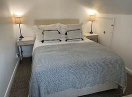 Tranquil Retreat at Oak Lodge - Swimming Pool