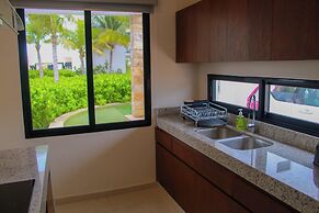 Corcomoran Luxury Beachfront house