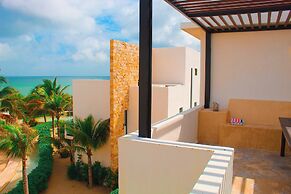 Corcomoran Luxury Beachfront house