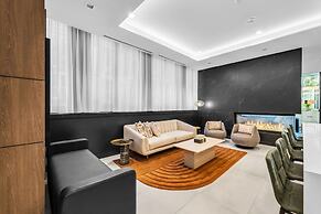 The Noho Signature Collection