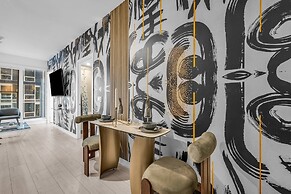 The Noho Signature Collection