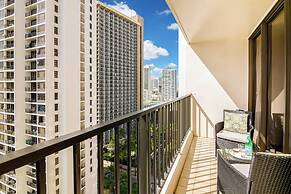 Ocean View  Condo with 2 double beds and Parking