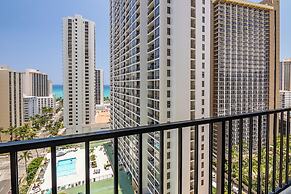 Ocean View  Condo with 2 double beds and Parking