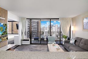 Ocean View  Condo with 2 double beds and Parking