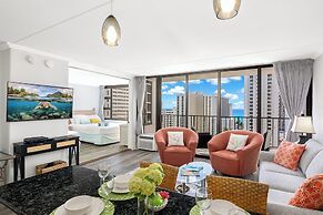 Ocean View  Condo with 2 double beds and Parking