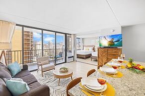 Ocean View  Condo with 2 double beds and Parking