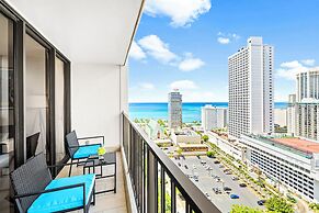 Ocean View  Condo with 2 double beds and Parking