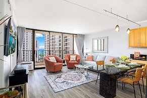 Ocean View  Condo with 2 double beds and Parking