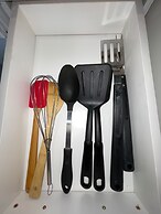 Ocean View  Condo with 2 double beds and Parking