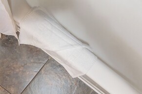 Ocean View  Condo with 2 double beds and Parking