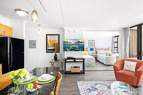 Ocean View  Condo with 2 double beds and Parking