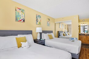 Ocean View  Condo with 2 double beds and Parking