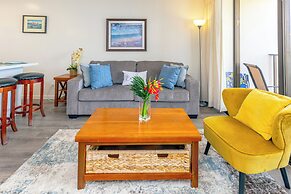 Ocean View  Condo with 2 double beds and Parking