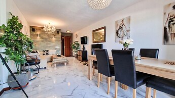 Cozy Seaside Apartment in Manilva