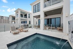 Searenity at Eleanor Beach