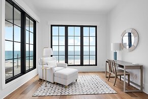 Searenity at Eleanor Beach