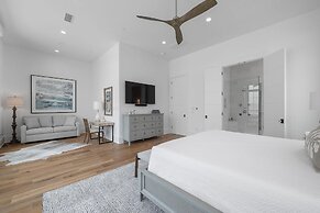 Searenity at Eleanor Beach