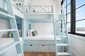 Searenity at Eleanor Beach