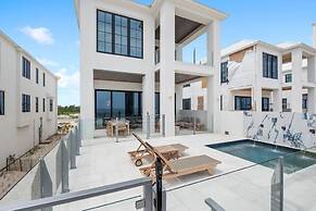 Searenity at Eleanor Beach