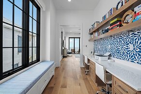 Searenity at Eleanor Beach