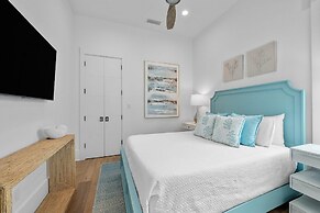 Searenity at Eleanor Beach