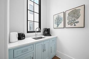 Searenity at Eleanor Beach