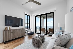 Searenity at Eleanor Beach