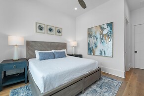 Searenity at Eleanor Beach